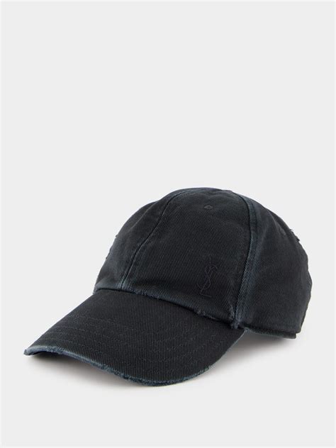 CASSANDRE cap in washed denim 